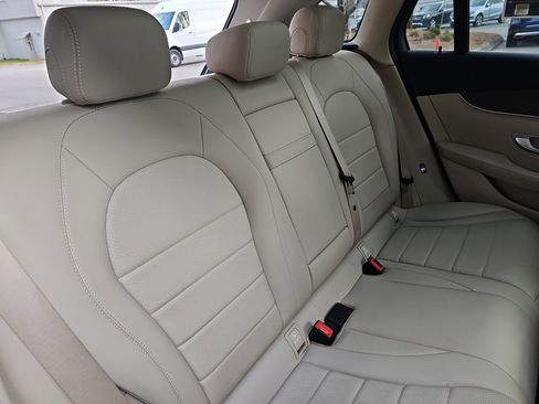 Used 2018 Mercedes-Benz GLC 300 image 12