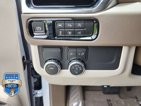 New 2026 GMC Yukon Denali RWD image 22