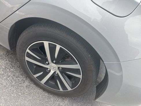 Used 2024 Honda Civic LX image 7