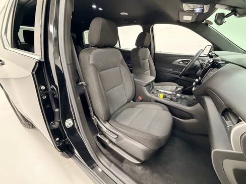 Certified 2023 Chevrolet Traverse LT image 30