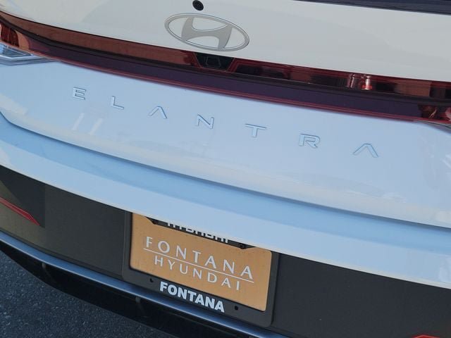 New 2026 Hyundai Elantra SEL Sport FWD image 29