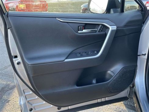 Used 2021 Toyota RAV4 XSE image 17