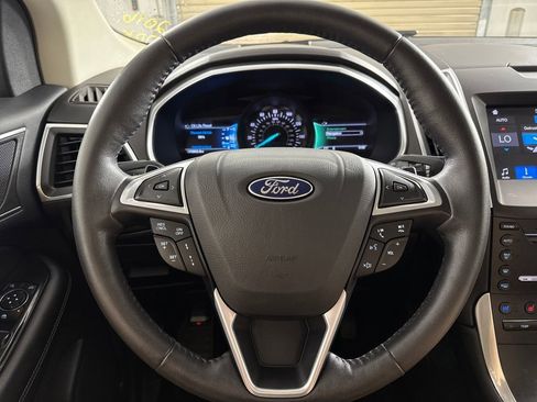 Used 2016 Ford Edge Titanium w/ Equipment Group 302A image 13