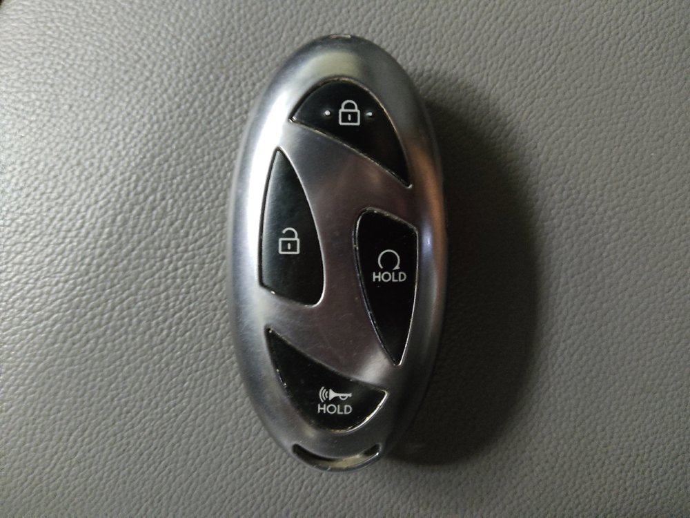 Used 2025 Hyundai Elantra SEL FWD image 32