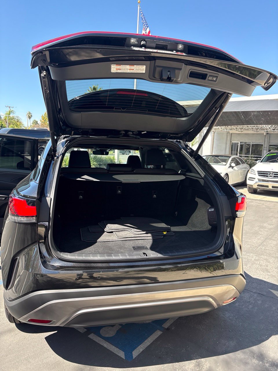 Used 2025 Lexus RX 350 FWD w/ Technology Package image 10