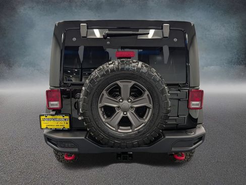 Used 2017 Jeep Wrangler Unlimited Rubicon AWD/4WD image 5
