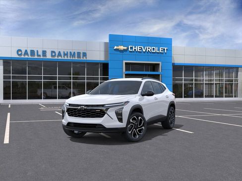 New 2026 Chevrolet Trax RS FWD image 8