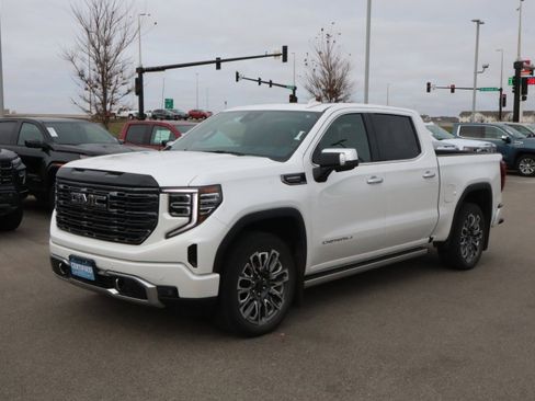 Certified 2025 GMC Sierra 1500 Denali Ultimate image 3