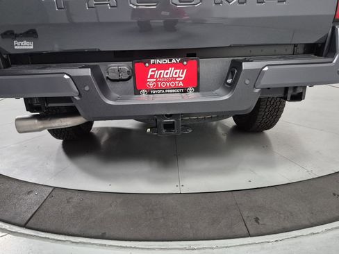 New 2025 Toyota Tacoma TRD Off-Road image 15