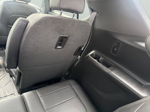 Used 2023 Chevrolet Traverse High Country w/ LPO, 'HIT The Road' Package AWD/4WD image 11