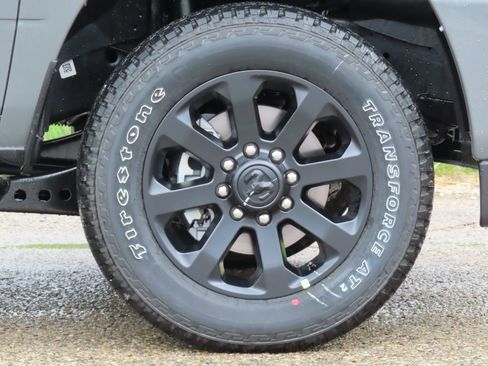 New 2026 RAM 2500 Big Horn AWD/4WD image 17
