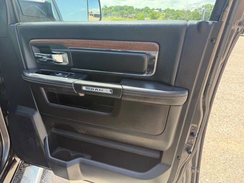 Used 2018 RAM 3500 Laramie AWD/4WD image 41