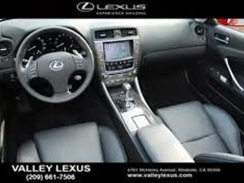 Used 2010 Lexus IS 350C image 8