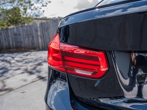 Used 2017 BMW M3 image 10