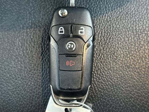 Used 2022 Ford F250 Lariat image 26