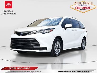 Certified 2025 Toyota Sienna LE