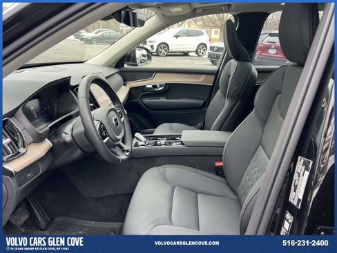 Used 2026 Volvo XC90 B5 Plus w/ Protection Package AWD/4WD image 14