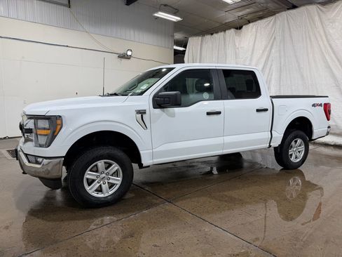 Used 2023 Ford F150 XLT w/ Trailer Tow Package AWD/4WD image 12
