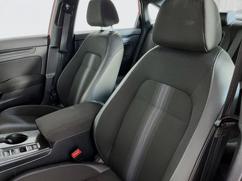 Used 2025 Honda Civic Sport image 24