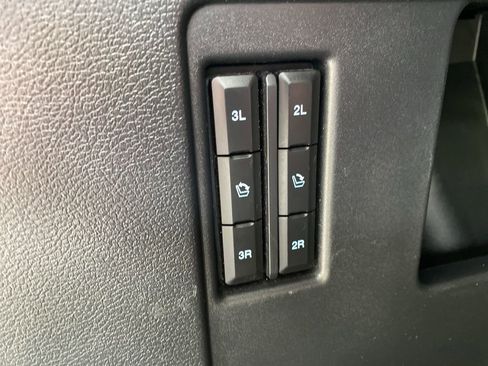 Certified 2024 Ford Expedition Limited image 20