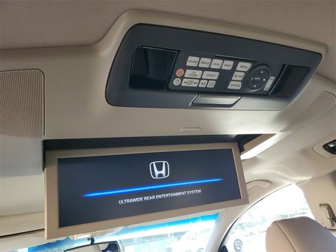 Used 2012 Honda Odyssey Touring image 13