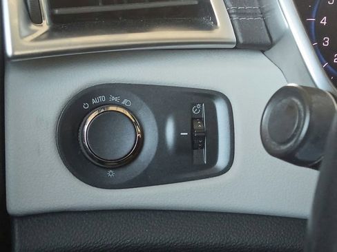 Used 2016 Cadillac SRX Luxury w/ Driver Awareness Package FWD image 28