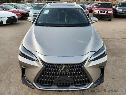 Used 2024 Lexus NX 250 FWD w/ Cold Area Package image 5