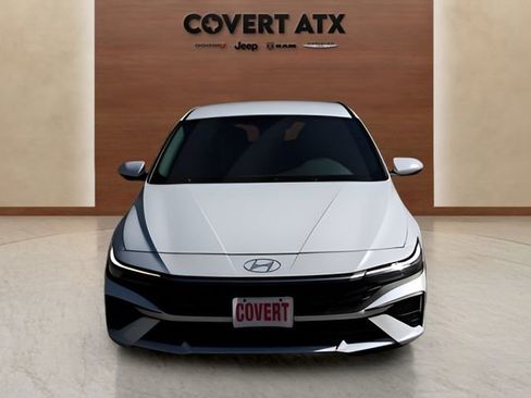 Used 2024 Hyundai Elantra SEL image 7