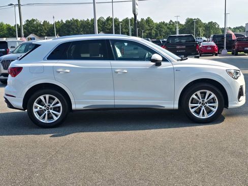 Used 2023 Audi Q3 2.0T Premium AWD/4WD image 6
