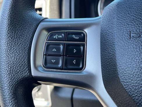 Used 2024 RAM 1500 Classic SLT AWD/4WD image 37