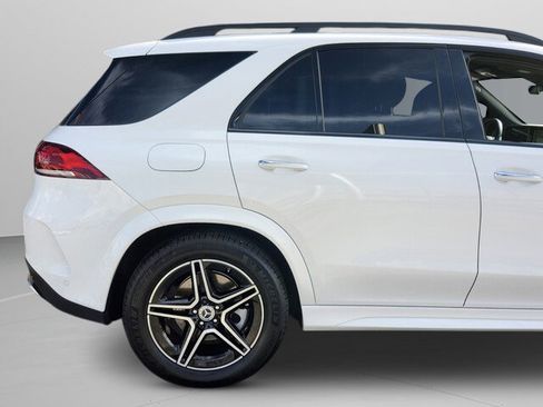 Certified 2022 Mercedes-Benz GLE 450 4MATIC image 37