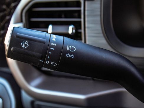 Used 2025 Ford F150 XLT w/ Equipment Group 301A Standard image 23