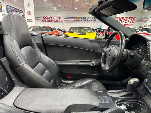 Used 2007 Chevrolet Corvette Convertible w/ Preferred Equipment Group RWD image 15