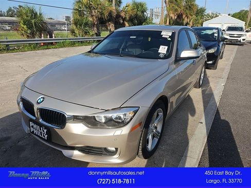 Used 2013 BMW 328i xDrive Sedan AWD/4WD image 1