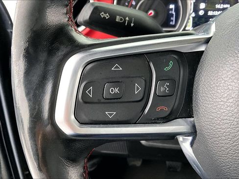 Used 2018 Jeep Wrangler Unlimited Rubicon AWD/4WD image 24