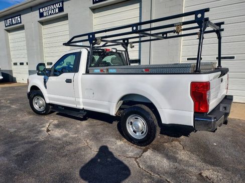 Used 2020 Ford F250 XL w/ Power Equipment Group image 7