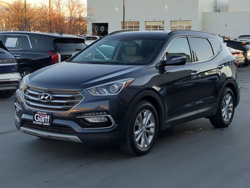 Used 2017 Hyundai Santa Fe Sport 2.0T image 10