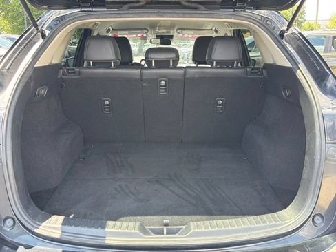 Used 2020 MAZDA CX-5 Touring FWD image 8