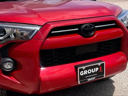 Used 2023 Toyota 4Runner SR5 Premium w/ Moonroof Package RWD image 30