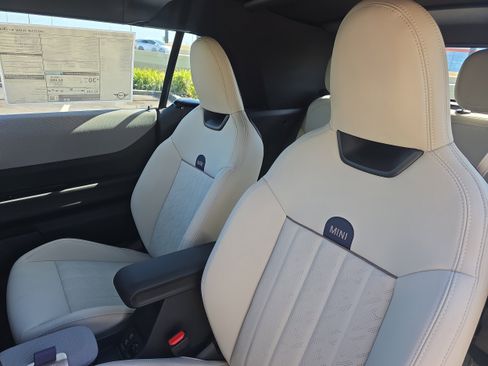 New 2026 MINI Cooper S image 11