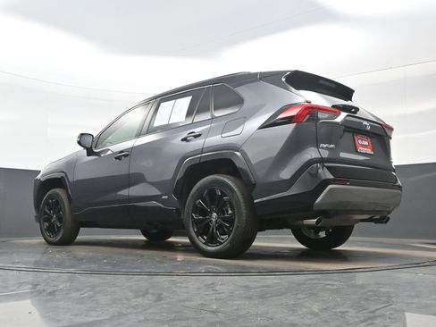 Used 2022 Toyota RAV4 XSE image 31