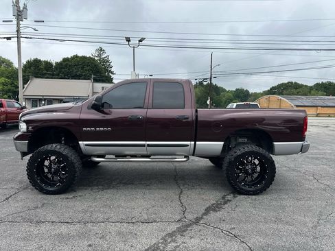 Used 2004 Dodge Ram 2500 Truck SLT w/ Trailer Tow Group AWD/4WD image 2