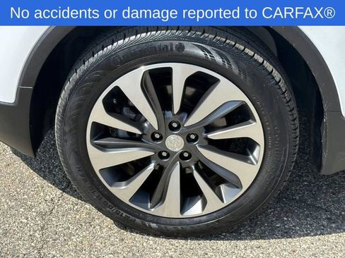 Certified 2022 Buick Encore Preferred w/ Safety Package AWD/4WD image 11