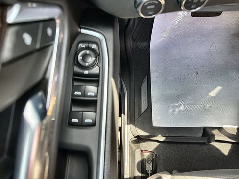 Used 2023 GMC Sierra 1500 Elevation AWD/4WD image 18