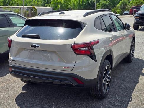 New 2026 Chevrolet Trax RS FWD image 14