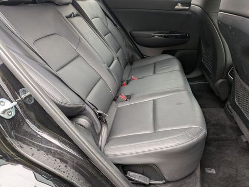 Used 2020 Kia Sportage EX w/ Option Group 15 image 17