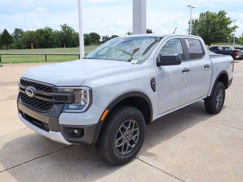 New 2026 Ford Ranger XLT w/ FX4 Off-Road Package AWD/4WD image 10