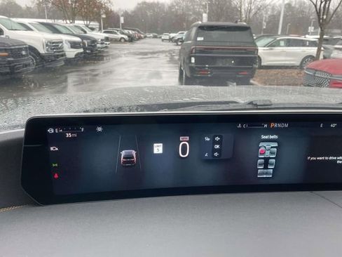 New 2025 Ford Expedition Tremor image 17