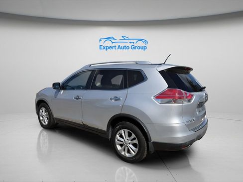 Used 2016 Nissan Rogue SV image 6