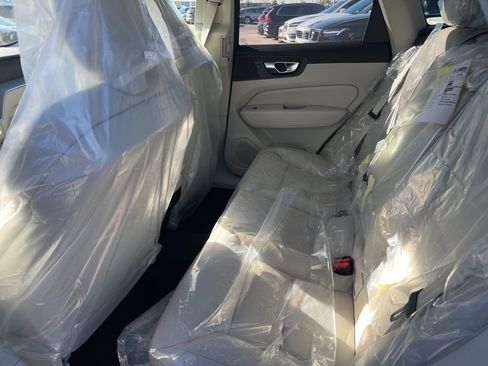 New 2025 Volvo XC60 B5 Plus w/ Protection Package Premier image 11